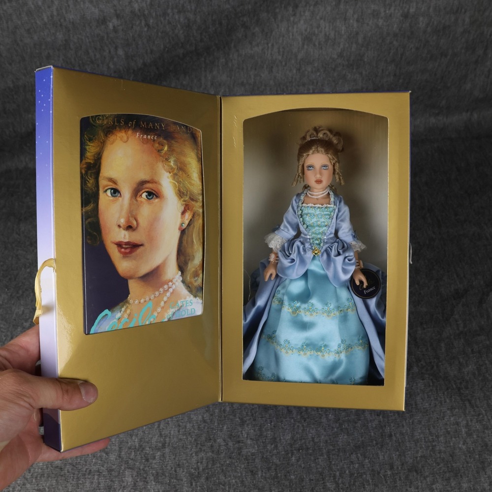 American Girl Girls Of Many Lands Cecile France 9in Fashion Doll Book New In Box
